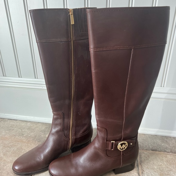 Michael Kors tall riding boot - Picture 2 of 4